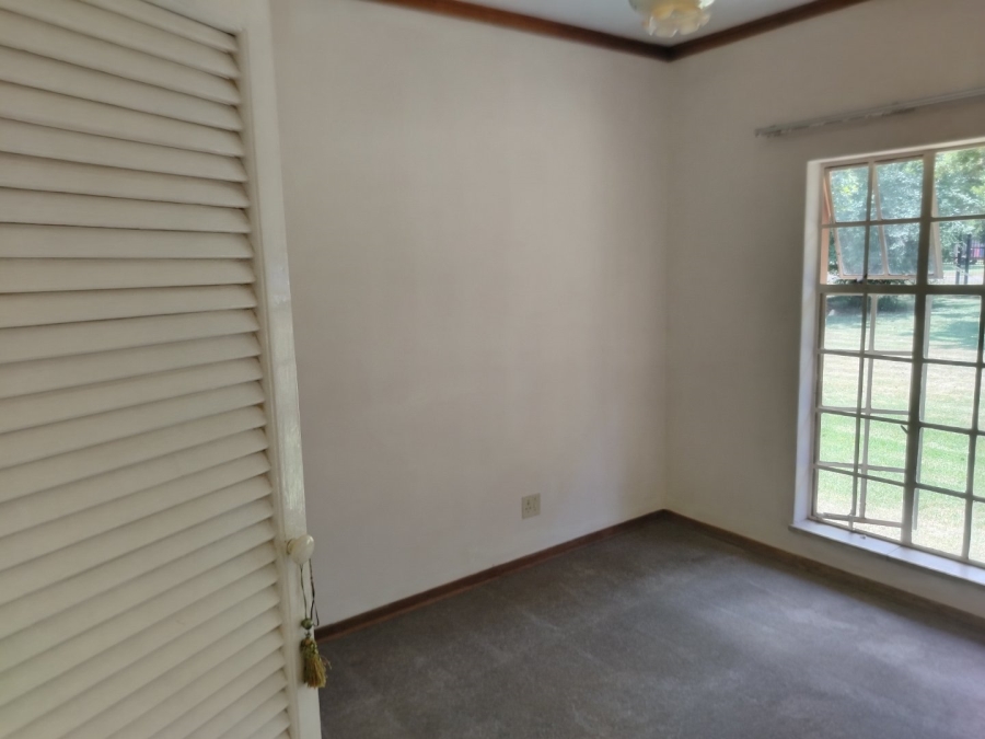 5 Bedroom Property for Sale in Flamwood North West